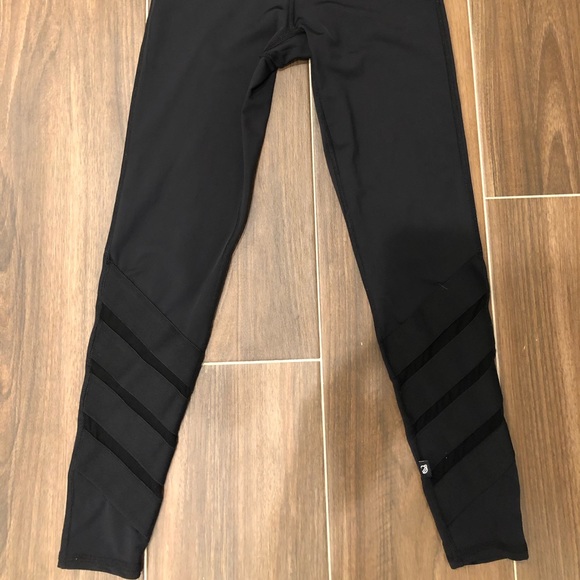 Terez Mesh Inset Leggings - Picture 1 of 3